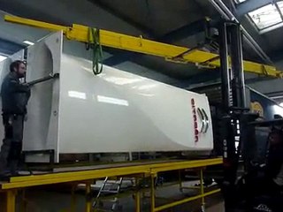 Hexagon Monolith Unloading using Trolley Table + Forklift
