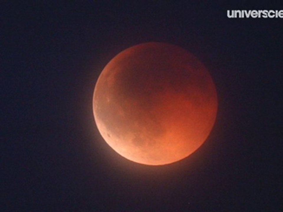 La Lune s'éclipse