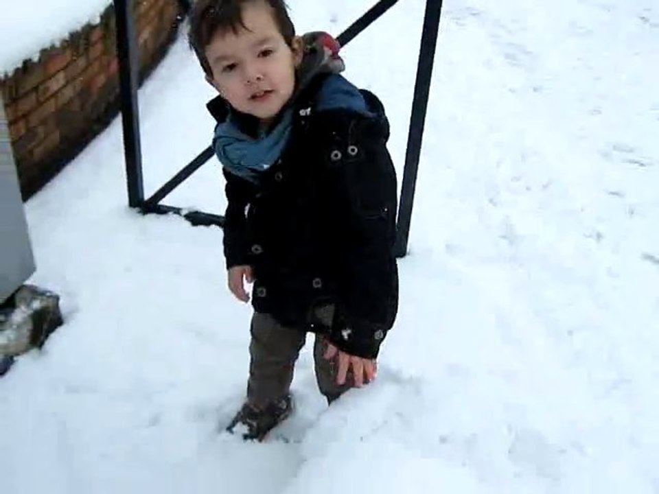 Antoine ds la neige 2