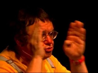 HENRI GIRAUD - SPECTACLE HOMMAGE A COLUCHE - JE ME MARRE