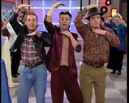 Havuç ve Komedi Dans Üçlüsü Showu