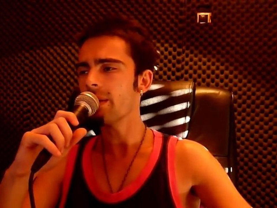 Besnik Qaka sings - So beautiful