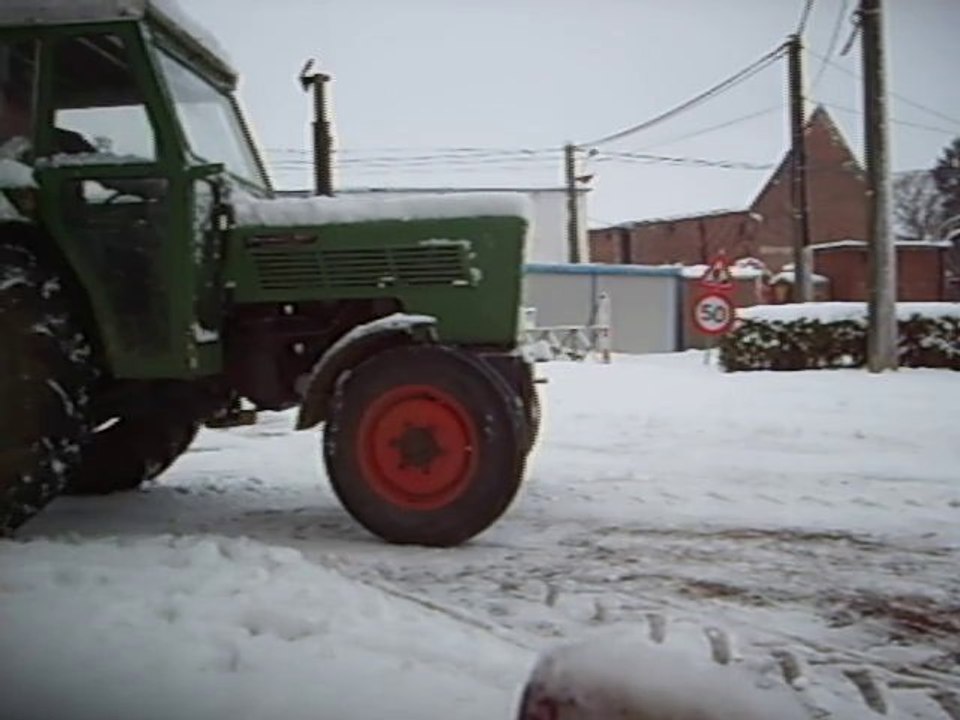 fendt 104s au deneigement