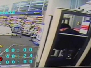 Raw Video_ Officer Foils 2nd Robbery