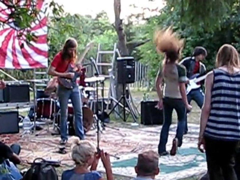 Electric Smoke live Celebration Days festival august'2009