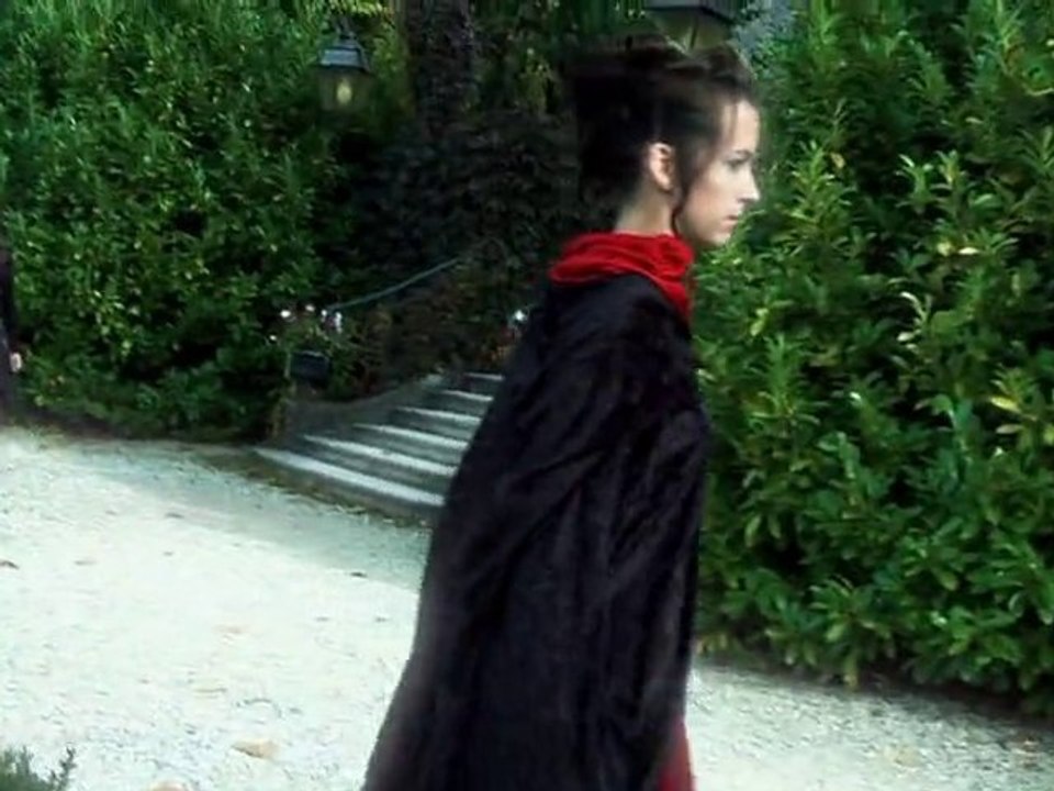 SarkaSM présente Lorianne Cherpillod "SM,SM,SM" HD version