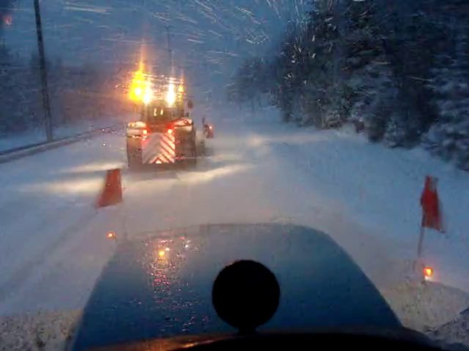 Déneigement E25 002