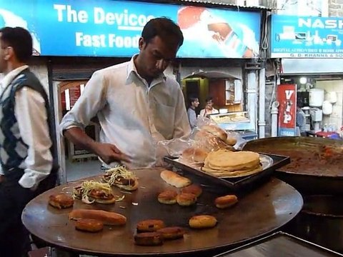 Inde 2010 - Shimla - Dans un petit restaurant 2