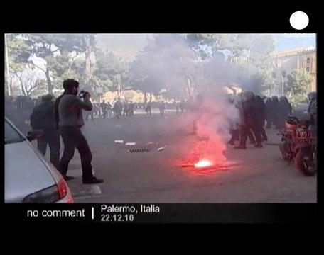 Italian students riot in Palermo over... - no comment