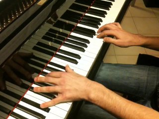 La musique du visiteur du futur remaniée au piano (fan art)