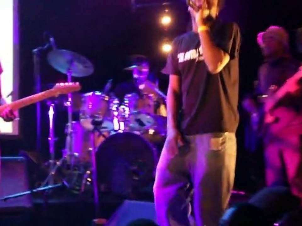 "Bande Originale chante" JE SUIS LE RAP " au "FESTIVAL WAGA