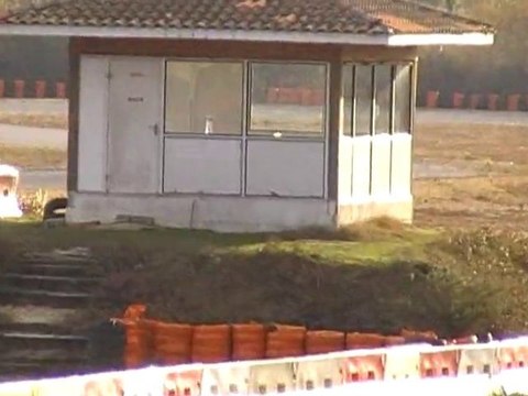 brad 106 xsi contre s16 circuit de merignac 19 decembre 2010