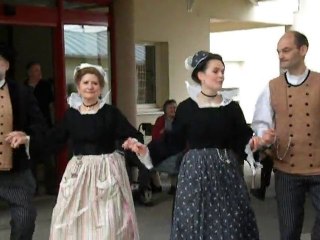 Kan Breizh à Abondant Maison de retraite 2010