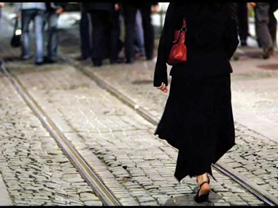 ALİ ELMAS - Gözün aydın sevin gayrı