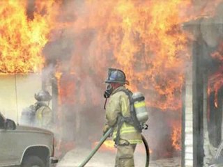 Fire: What Everyone Needs To Know : How quickly can a fire fully engulf a room?