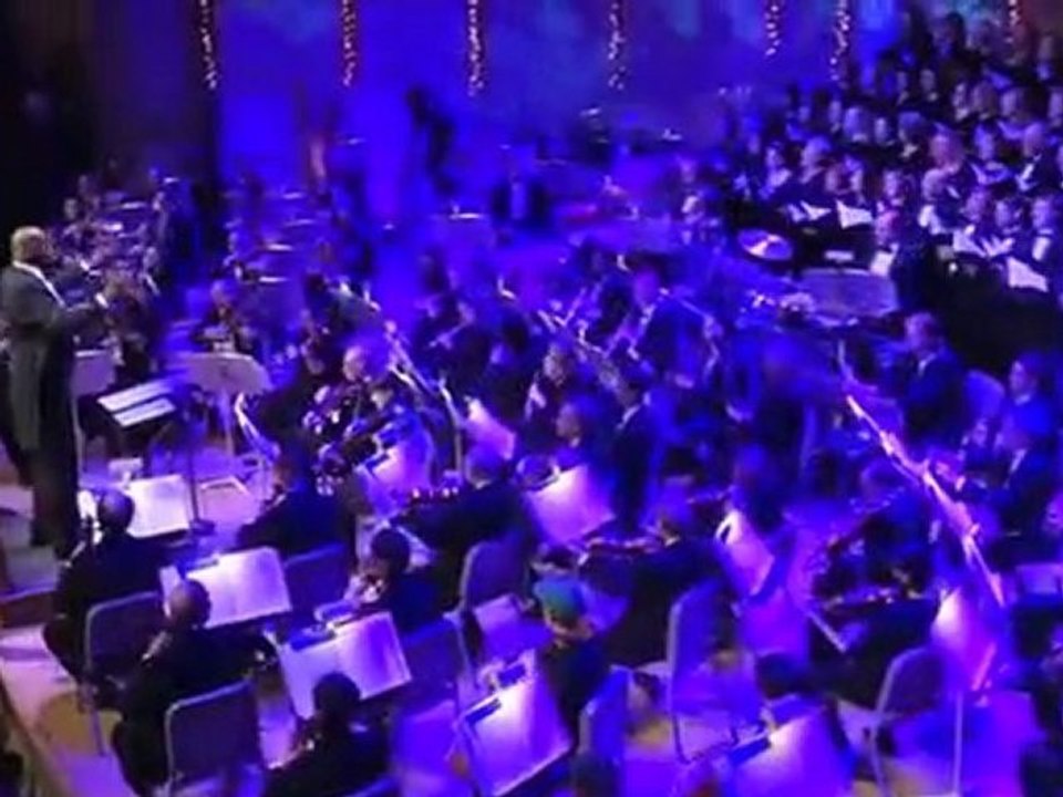 Shaquille O'Neal Conducts The Boston Pops .. Funny