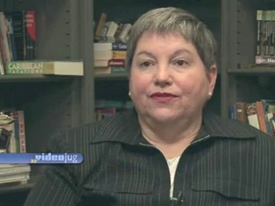 Hotel Deals, Tips, And Tricks What kind of deals or discounts do