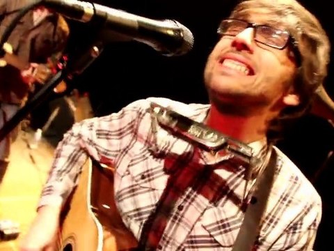 AUGUS - DIRTY OLD TOWN