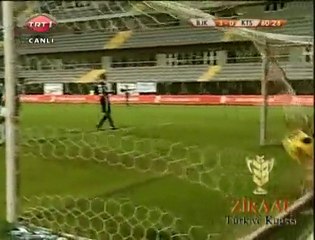 Quaresma klas gol pası