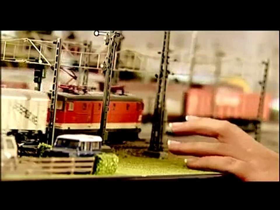 Nelu Stratan - Da' trenu' tuc-tuc-tuc