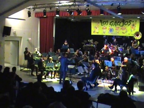 Banda Los Gaujos Sainte Cécile 2010 08 Claude François for Ever