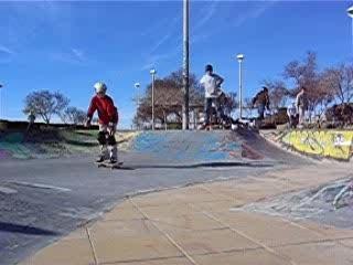 ollie par dessus piramide marseille