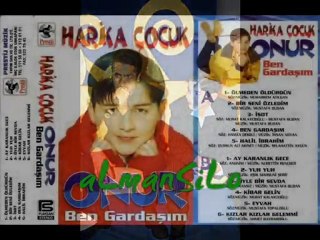 Küçük Onur - Yalan Dünya