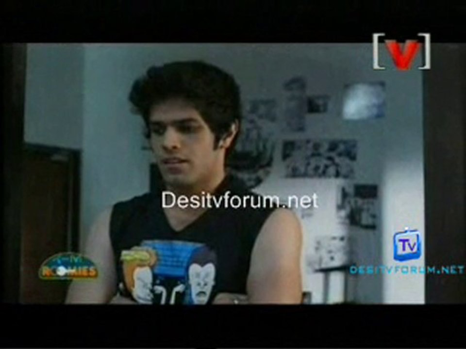 [V] Roomies - 25th Dec 2010 - Pt1