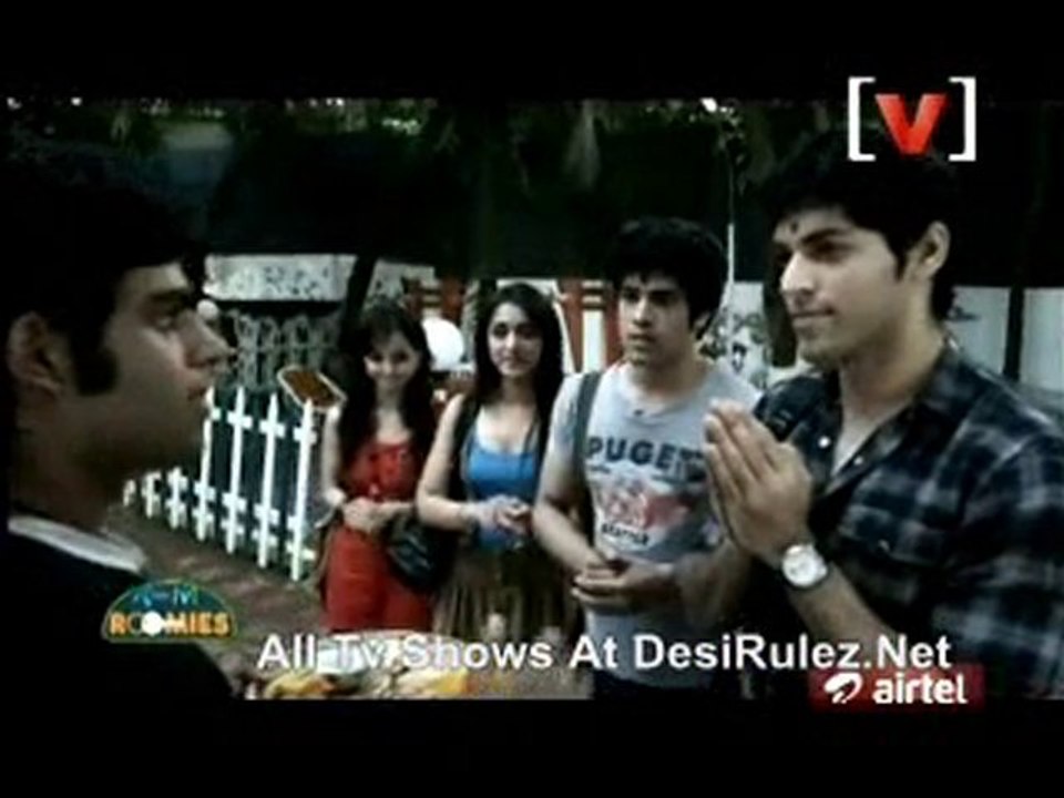 Roomies 25th December 2010  pt2