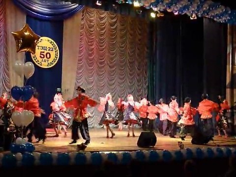 Дзержинский Театр танца Браво исполняет танец Калинка