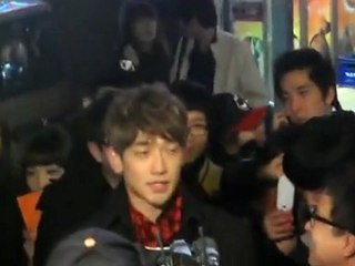 [Rain (Bi) Fancam 15]101221 Rain @ Hongik University
