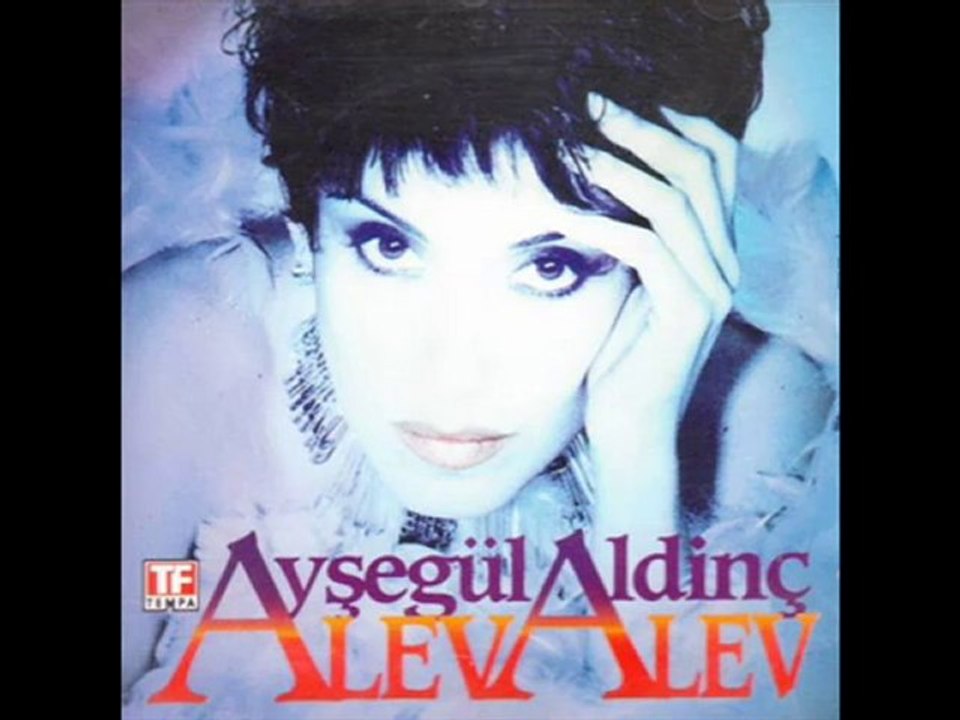 Ayşegül Aldinç - Aşk Denen Şu İllet