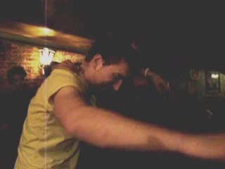 IKnow au Paddy's Twist And Shout