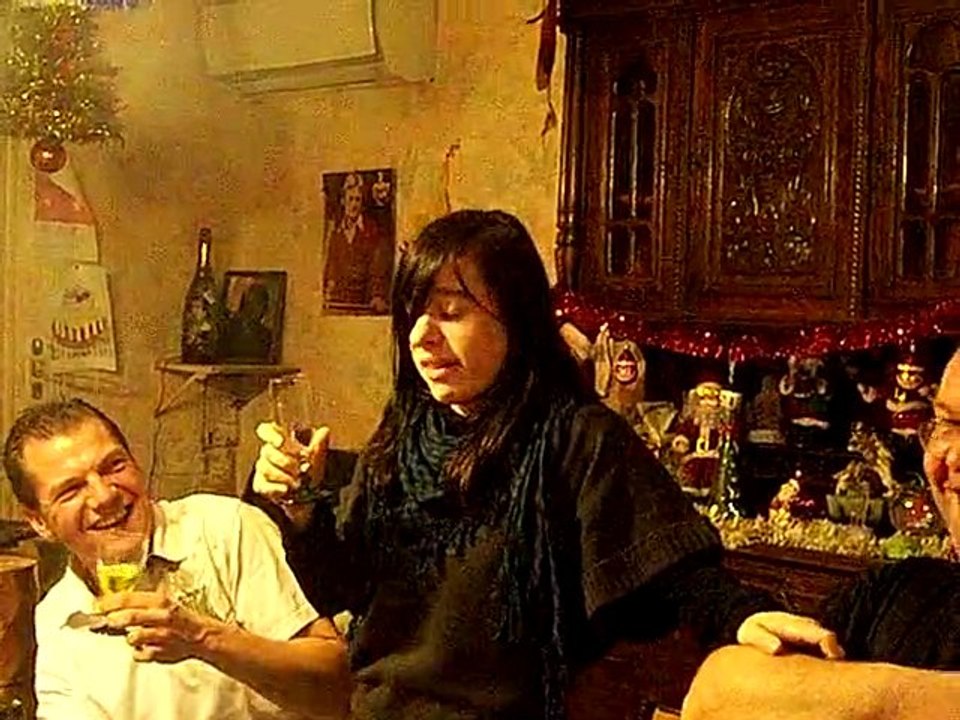 25/12.2010...CAMILLE