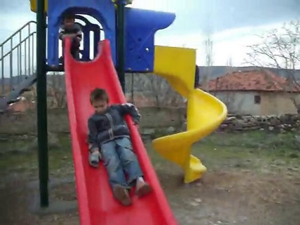 Köyümüz çocuklarının park sevinci
