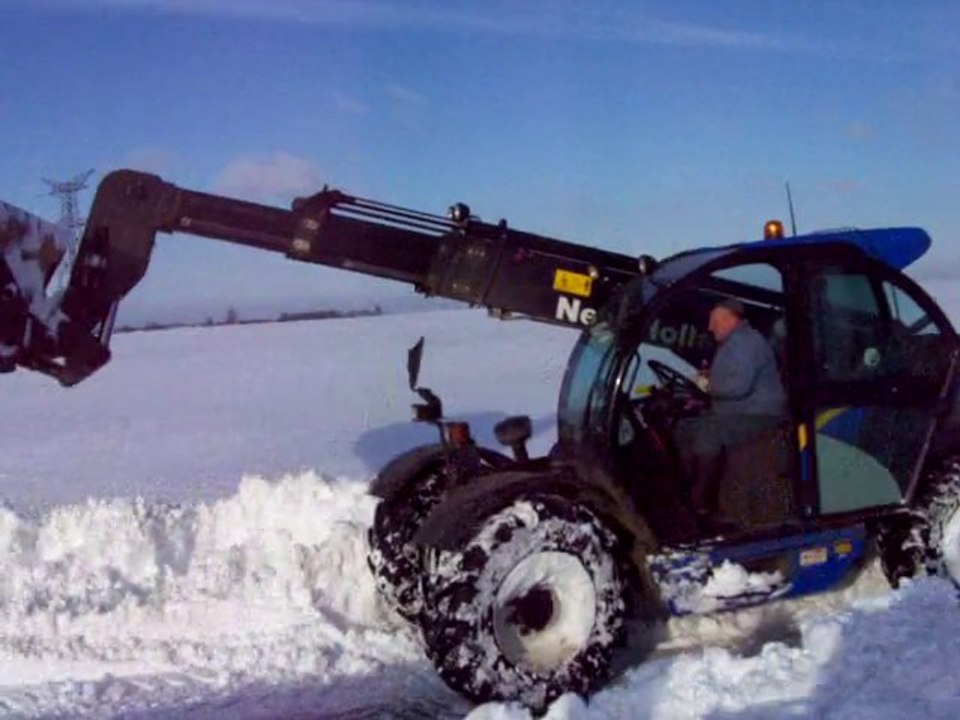 LAFFAUX:  Mobilisation pour ouvrir la route le 25 decembre