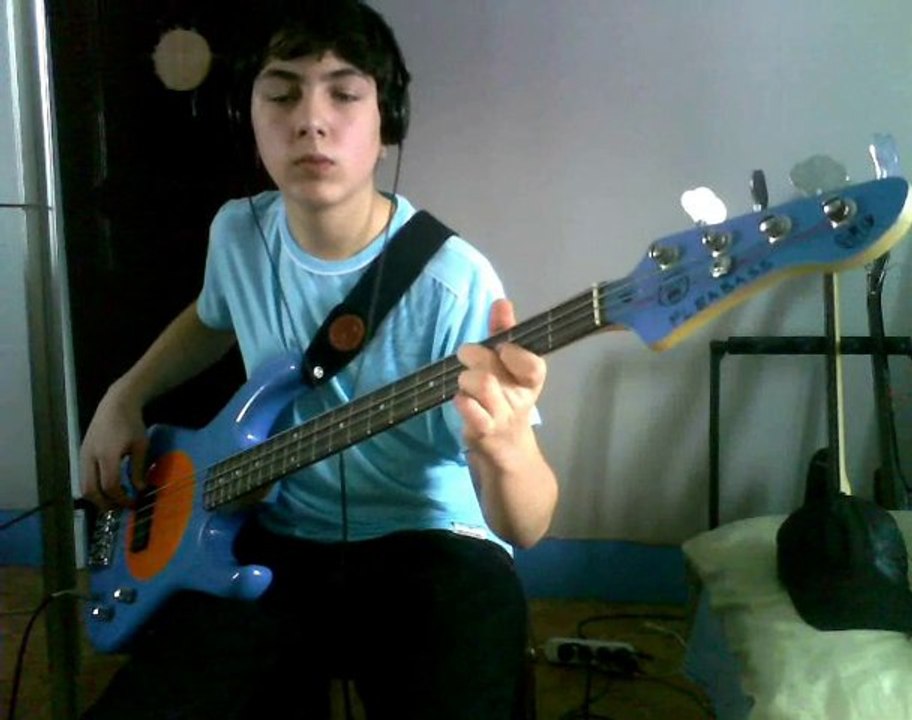 RATM - Bombtrack - Bass Cover [WITH TAB]