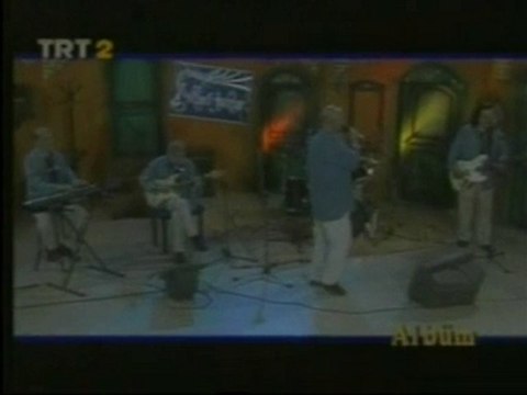 MAVİ IŞIKLAR - Helvacı (TRT2 - Album'den / 8.12.2000)