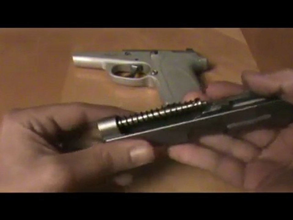 Smith & Wesson Model 3913 review and field strip