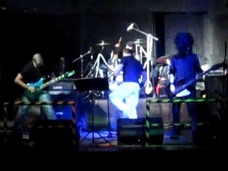 25 12 2010 Incarnate @ Oldschool IX
