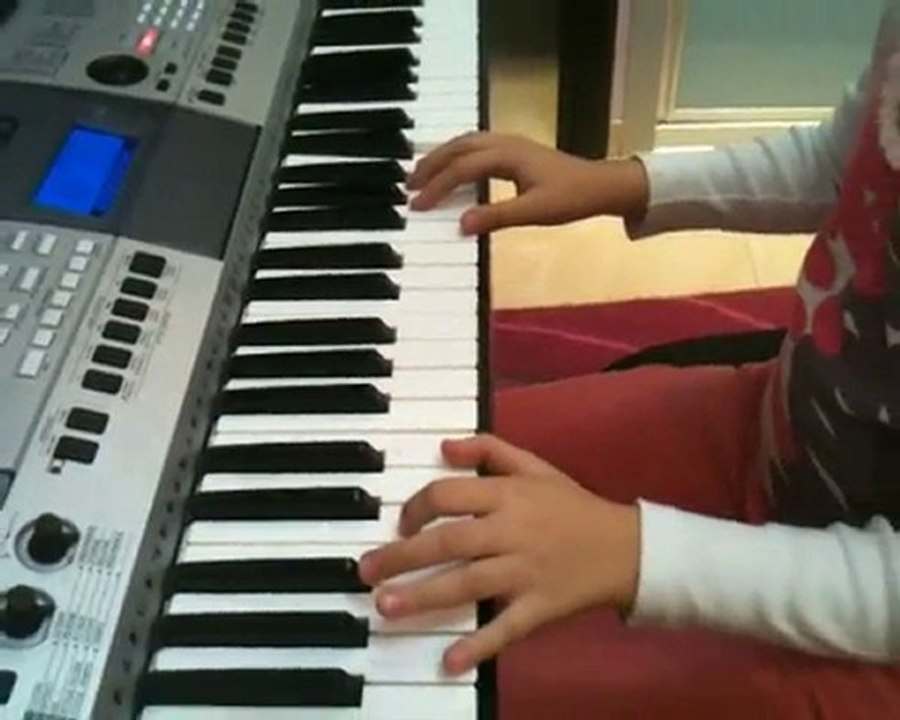Esti begins to play
