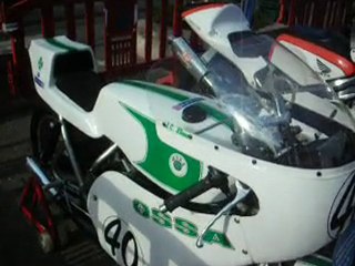 HOTZGAILUA en expo motos Plentzia 2010 ( 3 )