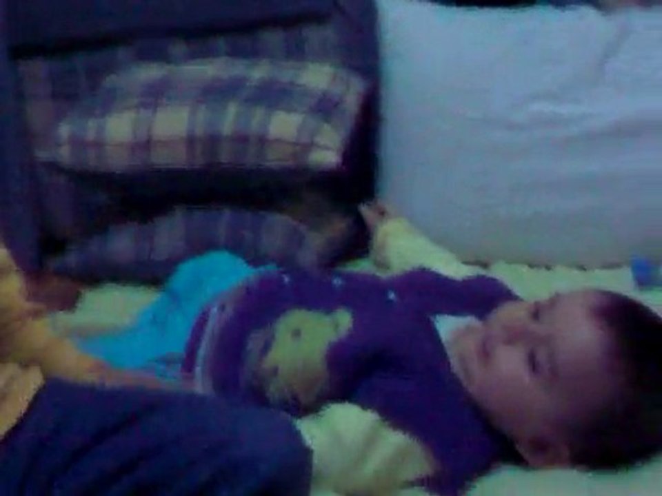 EMİRCAN VE EMİR KAPIŞMASI 2