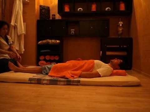 Москва: Скидка 70% на традиционный тайский массаж