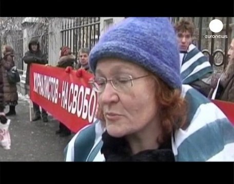 Decenas de manifestantes piden en Moscú la liberación...
