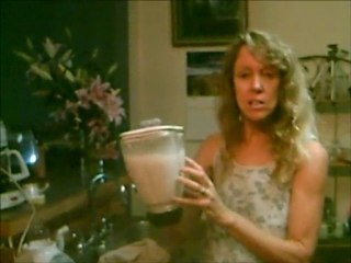 How to Make Almond Milk