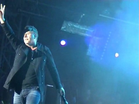 Simple Minds: Sanctify Yourself- Fête de L'Humanité 2010