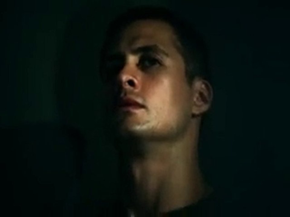 Bordo Bereliler Filminin Fragmanı