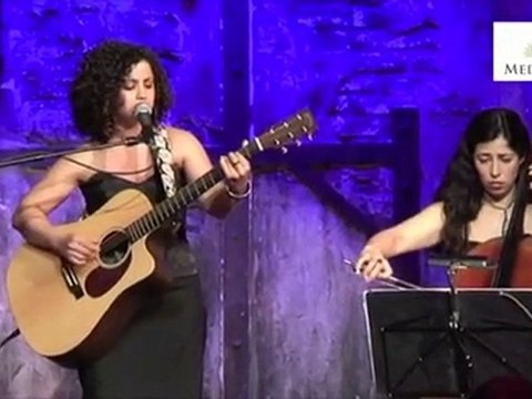 Emel Mathlouthi, Ethnya touila
