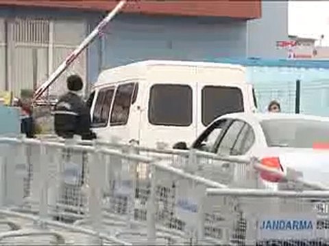 Balyoz davası sanıkları duruşma salonuna geldi